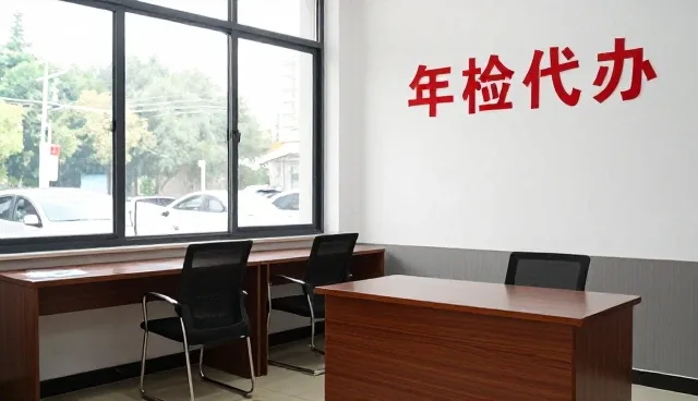 汽车轮胎套装在不同场景下的应用与管理方法